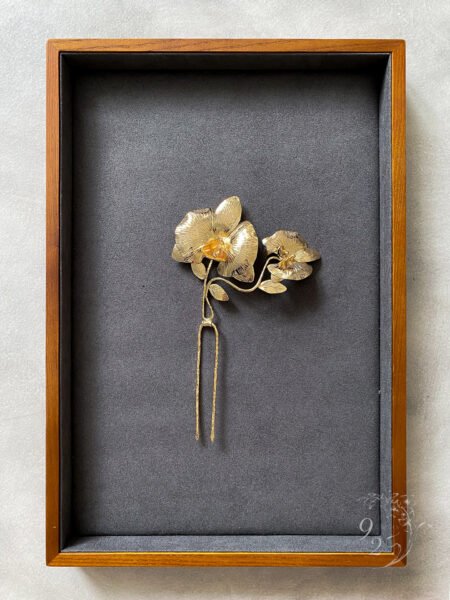 Orchid Pin - 18k Yellow Gold