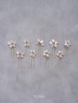 ACC-201900132-Perle-Petals-Hairpin-Set-Gold-3-pcs