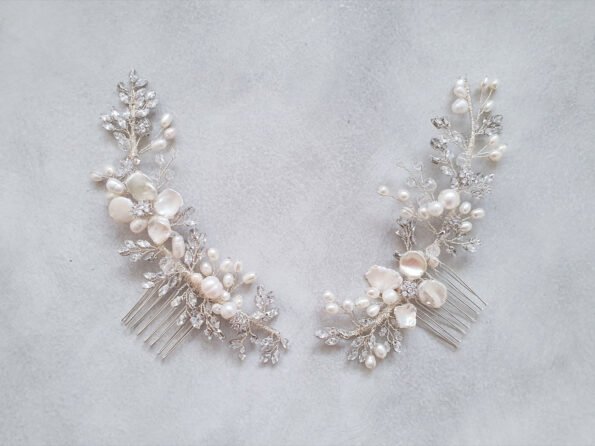 ACC-201900162-Extravagant-Pearl-Flower-Side-Hairvine-White-Silver