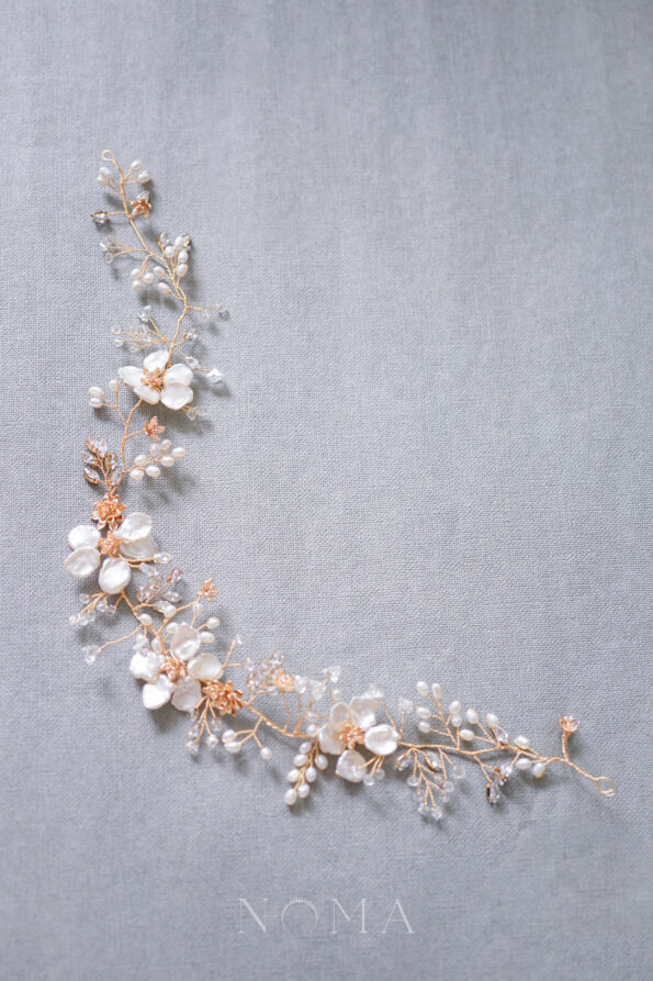 ACC-201900167-Golden-Vinery-Garden-Hairvine-Gold-1