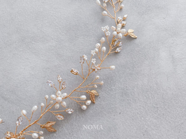 ACC-201900195-Tiny-Petals-Garden-Extra-Long-Hairvine-Gold-2