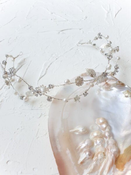 Twisting Vinery Headband - White Silver