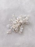 ACC-202000005-Extravagant-Shells-Brooch-White-Silver