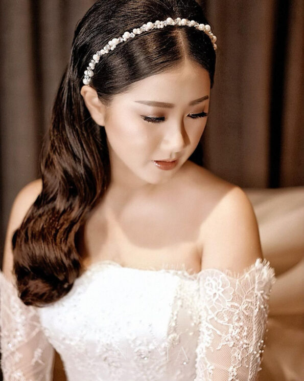 ACC-202000083-Simply-Shine-Pearl-Headband-White-Silver-4