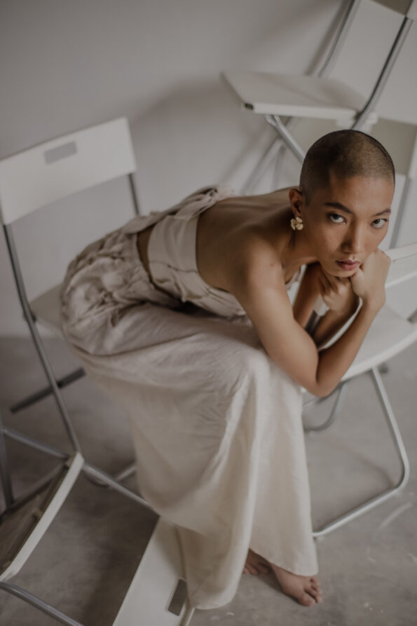 ACC-202100023-Floral-Petal-Medium-Stud-Earrings-18k-Yellow-Gold-1