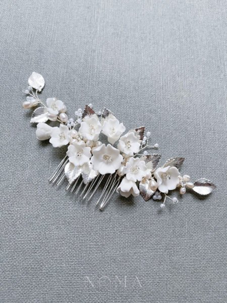 Clay Flower Blossom Leaves Medium Haircomb - White Silver