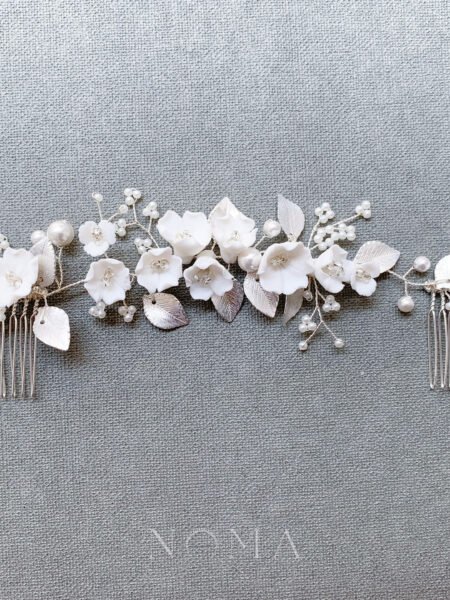 Clay Flower Blossom Leaves Long Haircomb - White Silver