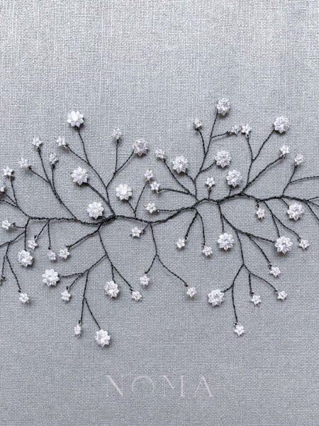 Tiny Floral Touch Hairvine - White Gold