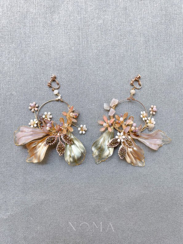 ACC-202100064-Flower-Blossom-Beaded-Leaves-Earrings-Gold-Clip