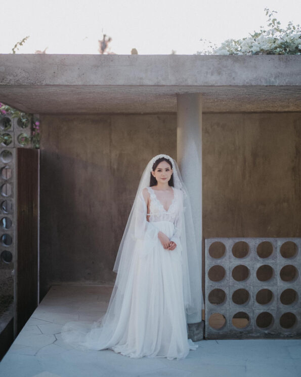 ACC-202100069-Clay-Flower-Simple-with-Pistil-Full-Headband-White-Silver-6