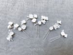 ACC-202100070-Clay-Flower-Blossom-with-Pistil-Hairpin-Set-White-Silver-5-pcs