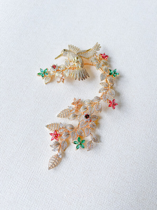 ACC-202200016-Bird-Treasure-Spring-Earcuff-Gold-Rainbow-Left-2