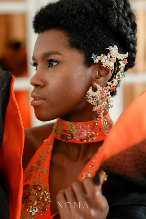 ACC-202200016-Bird-Treasure-Spring-Earcuff-Gold-Rainbow-Left-4