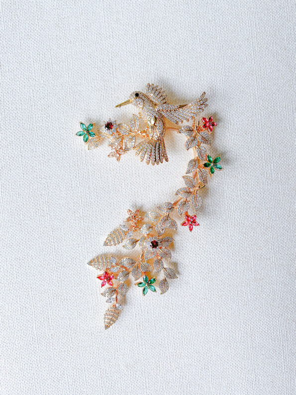 ACC-202200016-Bird-Treasure-Spring-Earcuff-Gold-Rainbow-Left