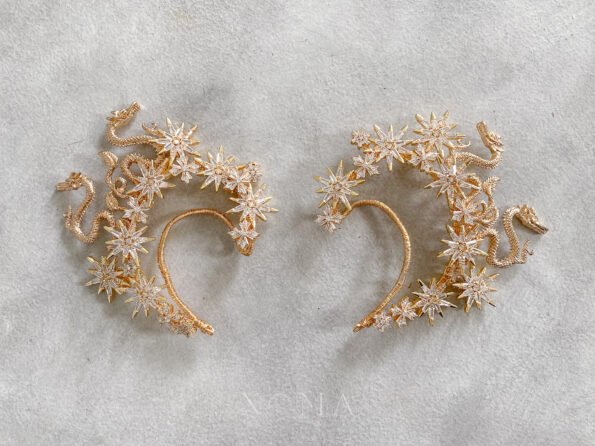 CHN-202100005-Dragon-Star-Earpiece-Gold-Right-1