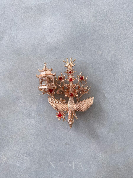 Phoenix Tail Pagoda Brooch - Gold, Red