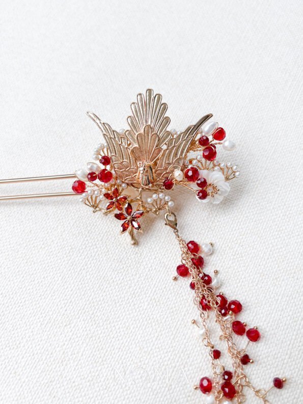 CHN-202100099-Phoenix-Ruby-Flowers-Hairpin-Gold-Left-1