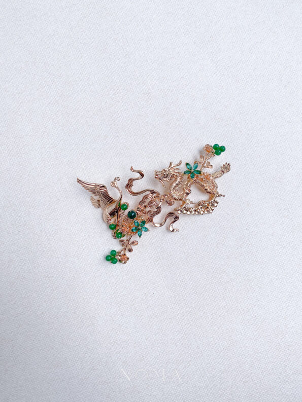 CHN-202200055-Dragon-and-Crane-Heaven-Hairvine-Gold-Emerald-Left-1
