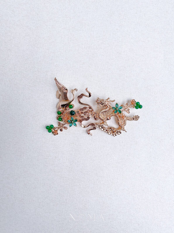 CHN-202200055-Dragon-and-Crane-Heaven-Hairvine-Gold-Emerald-Left