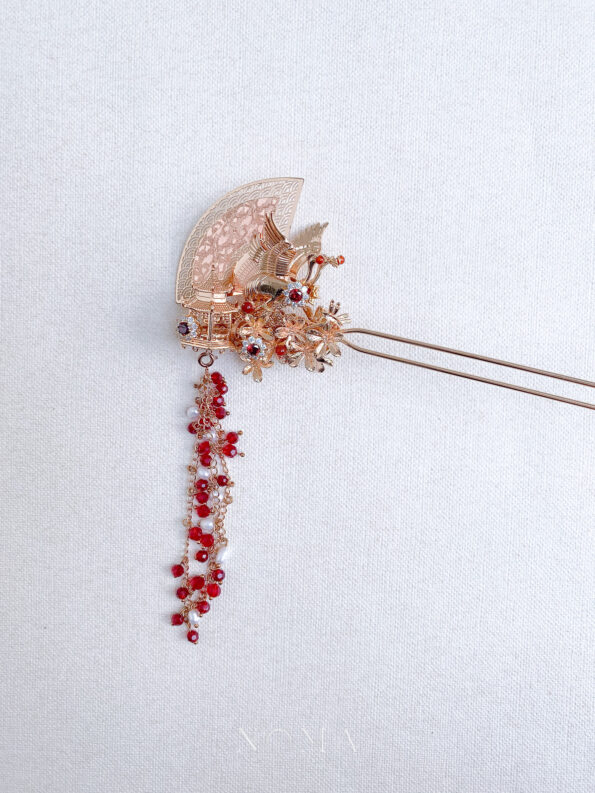 CHN-202200079-Flying-Crane-Bouquet-Hairpin-Gold-Ruby-Right