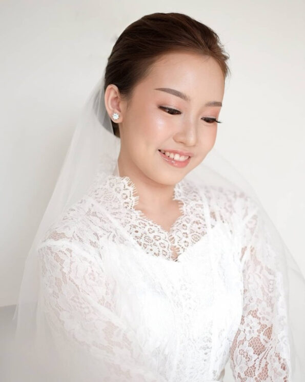 DJW-201900377-Round-Paved-Stud-Earrings-Rhodium-White-Gold-White-Diamond-Needle-2