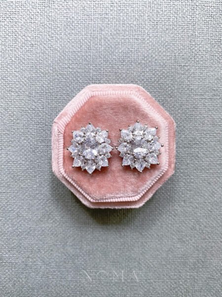 Oval Shine Earrings - Rhodium White Gold, White Diamond