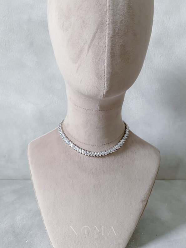 DJW-202100060-Marquise-Around-Choker-Rhodium-White-Gold-1