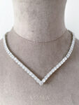 DJW-202100061-V-Round-Descending-Choker-Rhodium-White-Gold