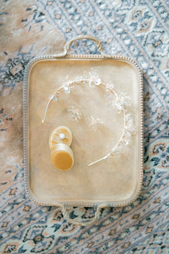 FLR-202000053-LR-Transparent-Flower-Headband-Gold-Transparent-1