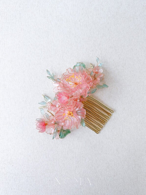 FLR-202200022-Scenery-Blushing-Blooms-Haircomb-18k-Yellow-Gold-Pink
