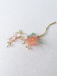 FLR-202200023-Scenery-Blushing-Blooms-Hairpin-18k-Yellow-Gold-Pink