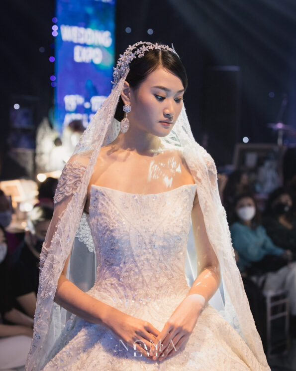 HBC-202200019-Paved-Flower-Leaves-Headband-Rhodium-White-Gold-3