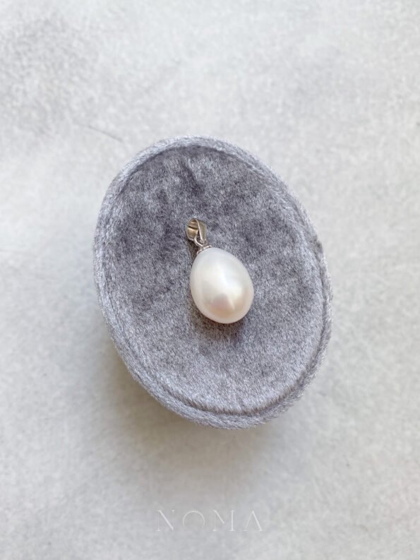 PJW-201900053-Solitaire-Teardrop-Pearl-Large-Pendant-Rhodium-White-Gold-White-Pearl-1