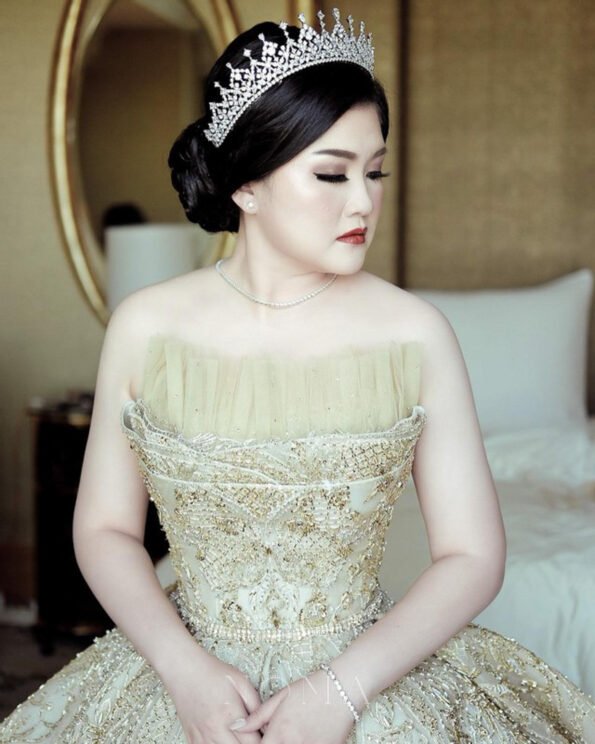 WDC-201900007-Exquisite-Crown-Rhodium-White-Gold-3
