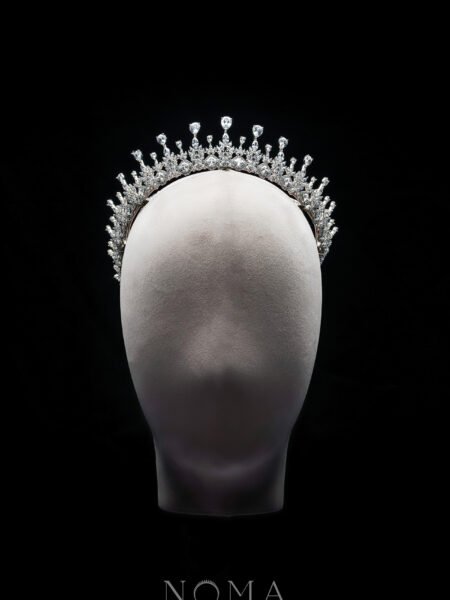 Square Arrangement Crown - Rhodium White Gold