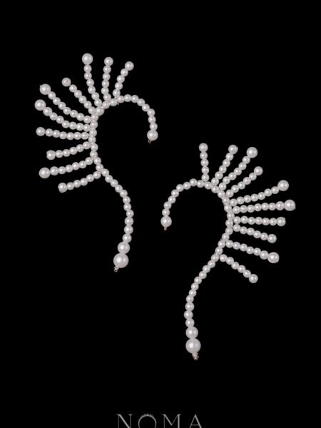 Radiating Pearl Earpiece - White Silver