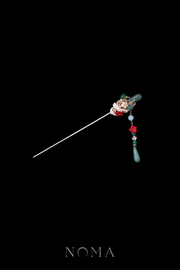 CHN-202200138-Pagoda-Symphony-Jade-Single-Hairpin-Gold-Jade