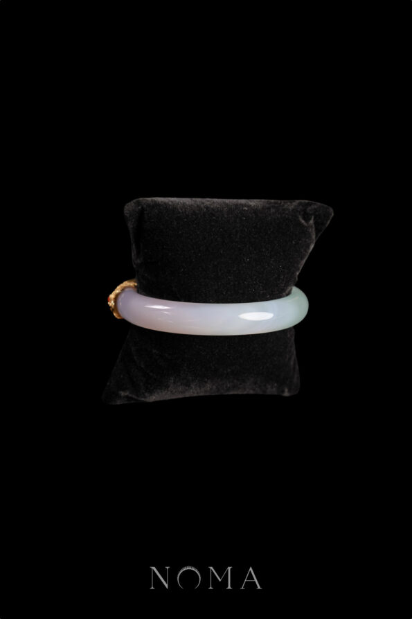 JJW-202300026-Full-Heritage-Ornamental-Jade-Bangle-Doff-Gold-Light-Jade-3