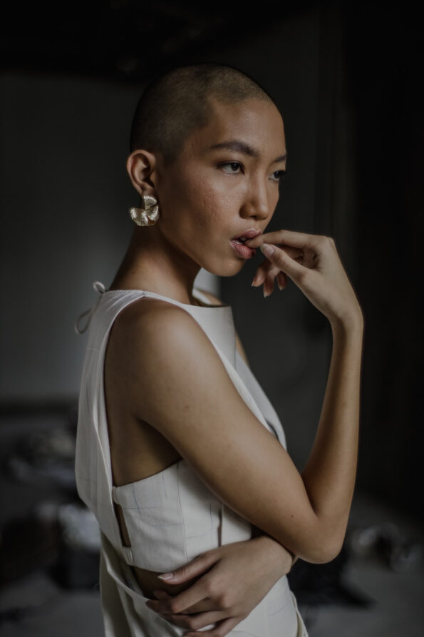 ACC-202100022-Floral-Petal-Large-Stud-Earrings-18k-Yellow-Gold-3