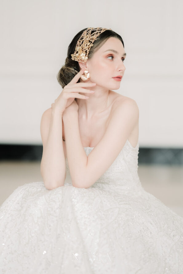 ACC-202100022-Floral-Petal-Large-Stud-Earrings-18k-Yellow-Gold-5