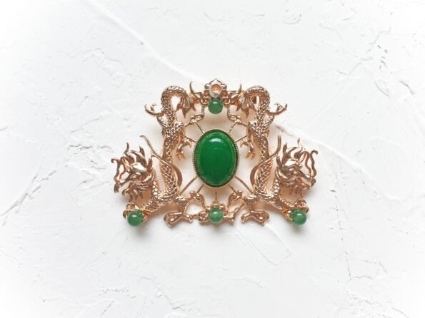 CHN-201900013-Twin-Dragon-Jade-Brooch-Gold-Jade