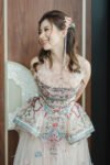 CHN-202200147-Flying-Crane-Floral-Theme-Side-Haircomb-Gold-Pink-Right