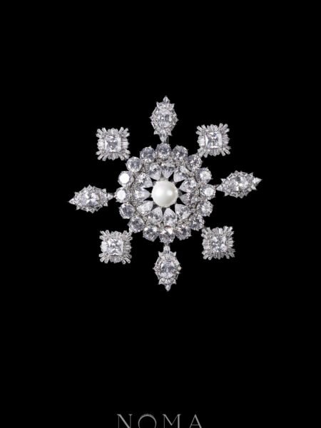 Round Shine Radiant Brooch - Rhodium White Gold, White Pearl