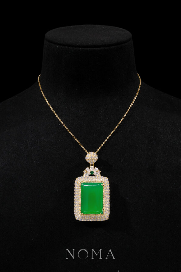 JJW-202300056-Superior-Rectangle-Jade-Double-Halo-Pendant-18k-Yellow-Gold-Jade