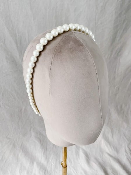 Classic Pearl 12 mm Descending Headband - White Silver