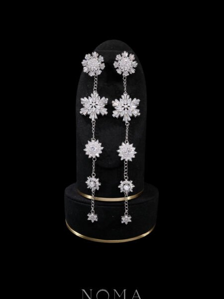 Snowflakes Light Earrings - White Gold