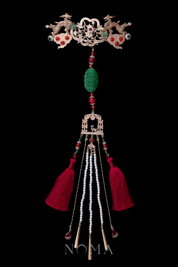 CHN-202300057-Emperor-Dragon-Jade-Tassel-Brooch-Gold-Jade