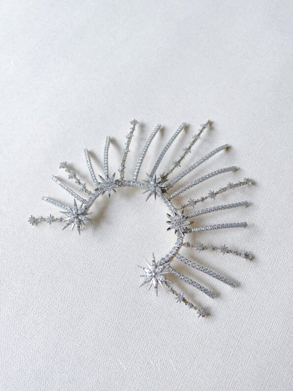 ACC-202200037-Radiating-Meteor-Hairvine-White-Gold-3