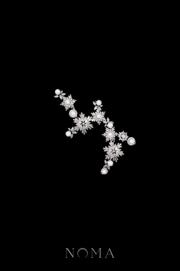 ACC-202400017-Pearly-Snowflakes-Side-HairvineBrooch-White-Gold