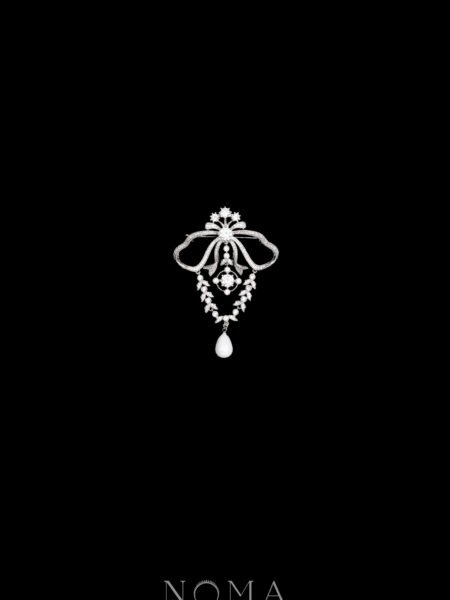 Ribonette Baroque Drop Pearl Brooch - Rhodium White Gold, White Pearl